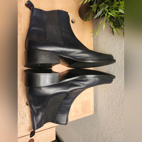 MOSCHINO Mens 11 EU 44‎ Vero Cuoio Classic Chelsea Captoe Navy Leather Boots
